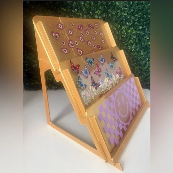 Sticker & Wrap Display - Picture 4 of 5